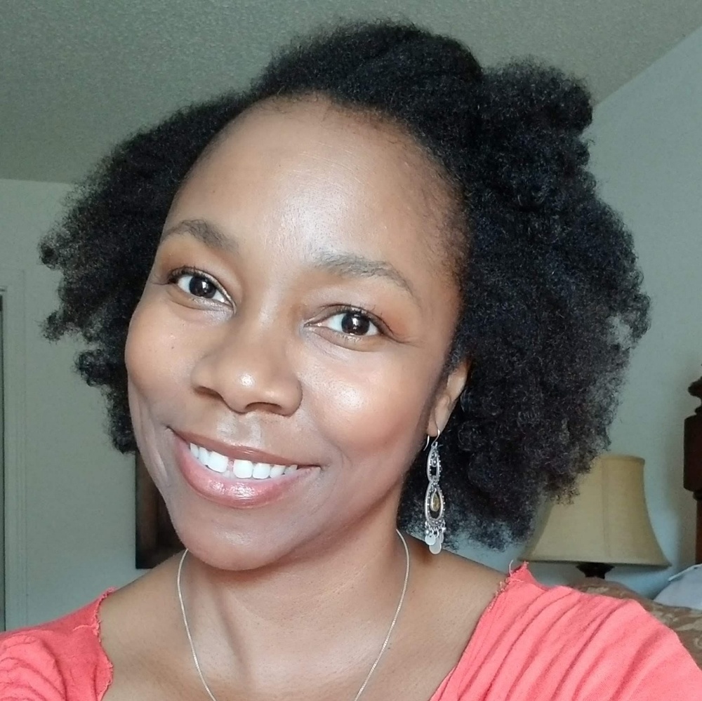 Meet your Posher, Nicole  J.